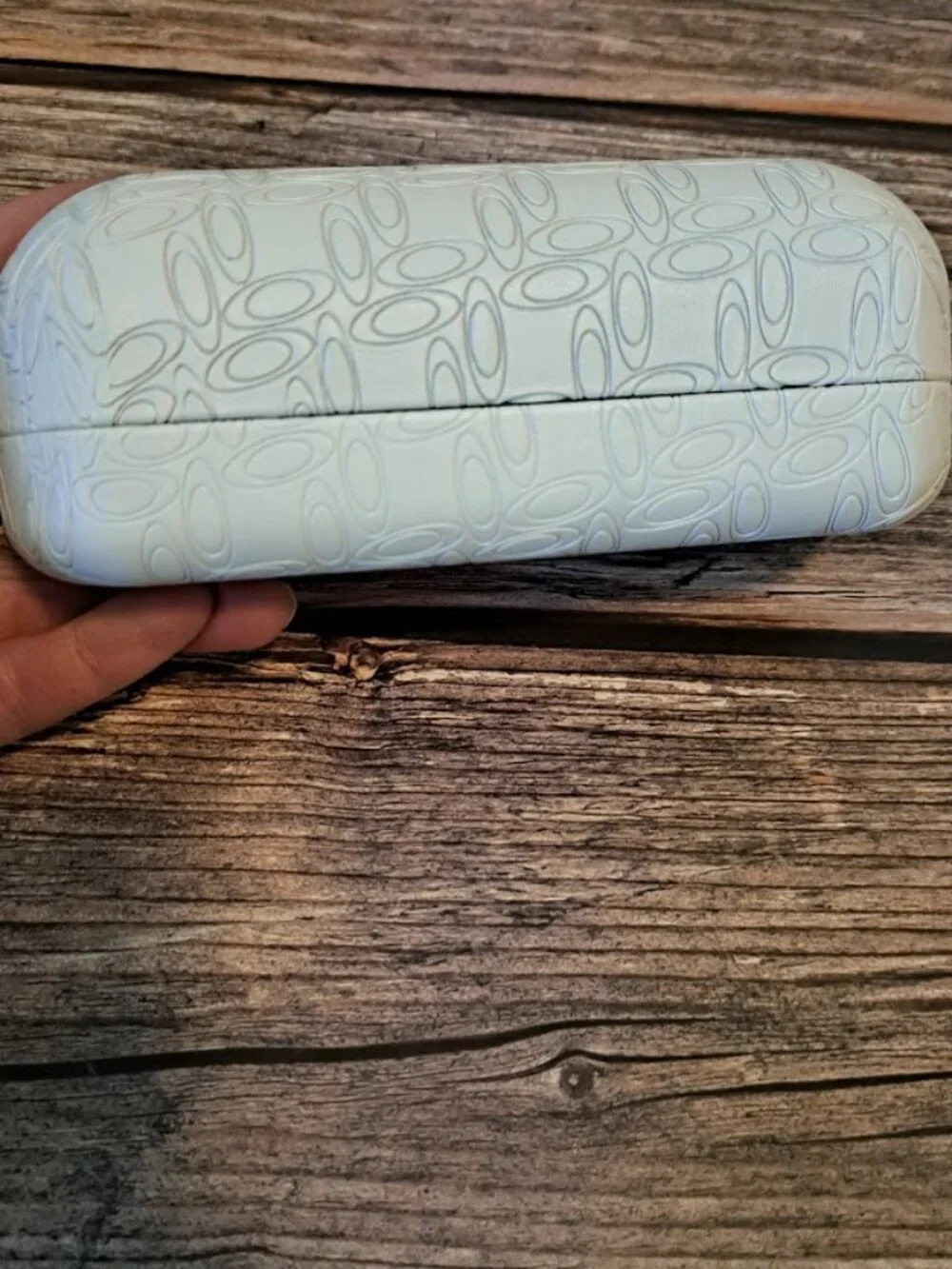 Oakley White had case sunglass case *case only* great condition